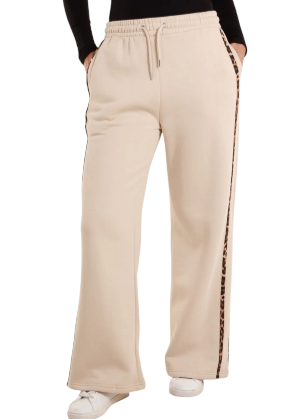 Leopard trim thick jogger in cream and black
