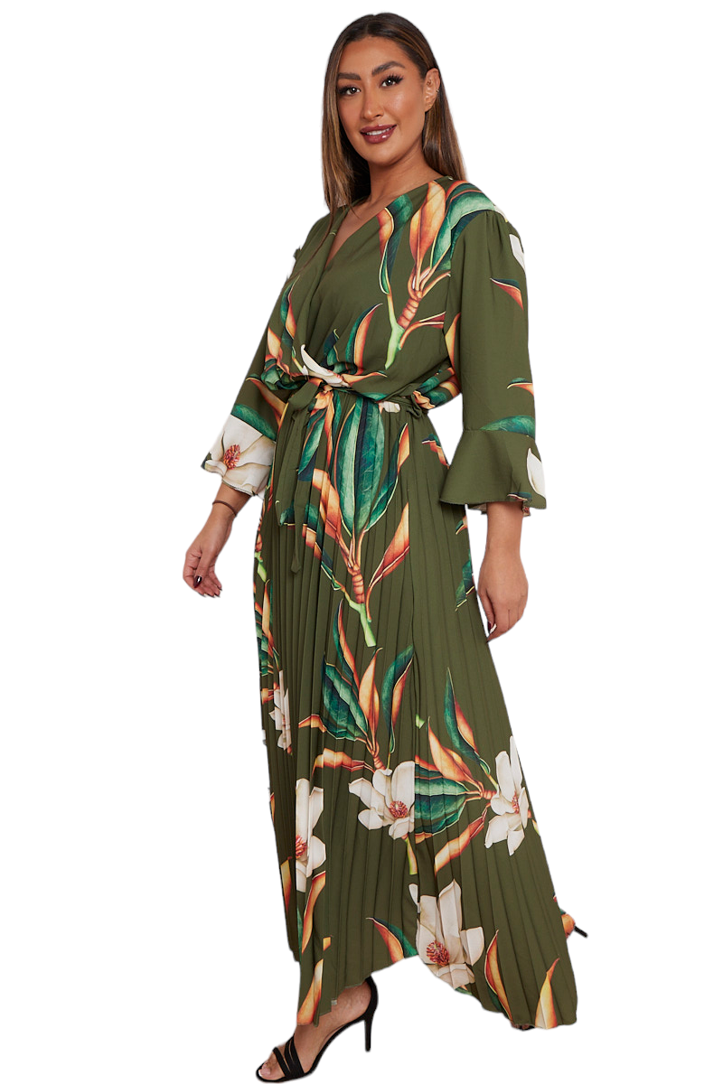 Floral print flare sleeve Curve dress in two colours
