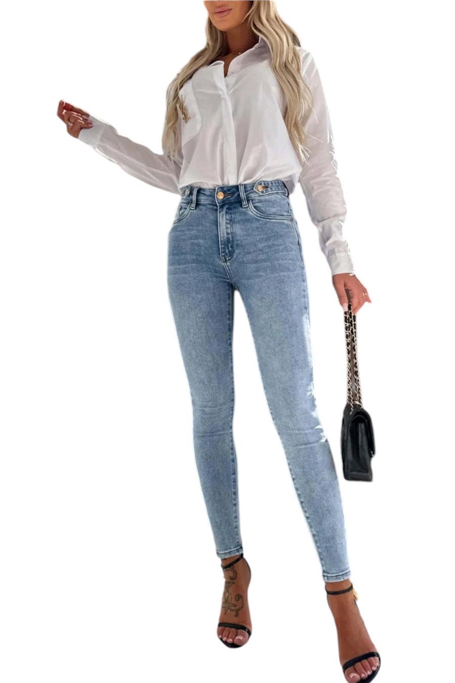 Skinny light blue jeans with gold buttons