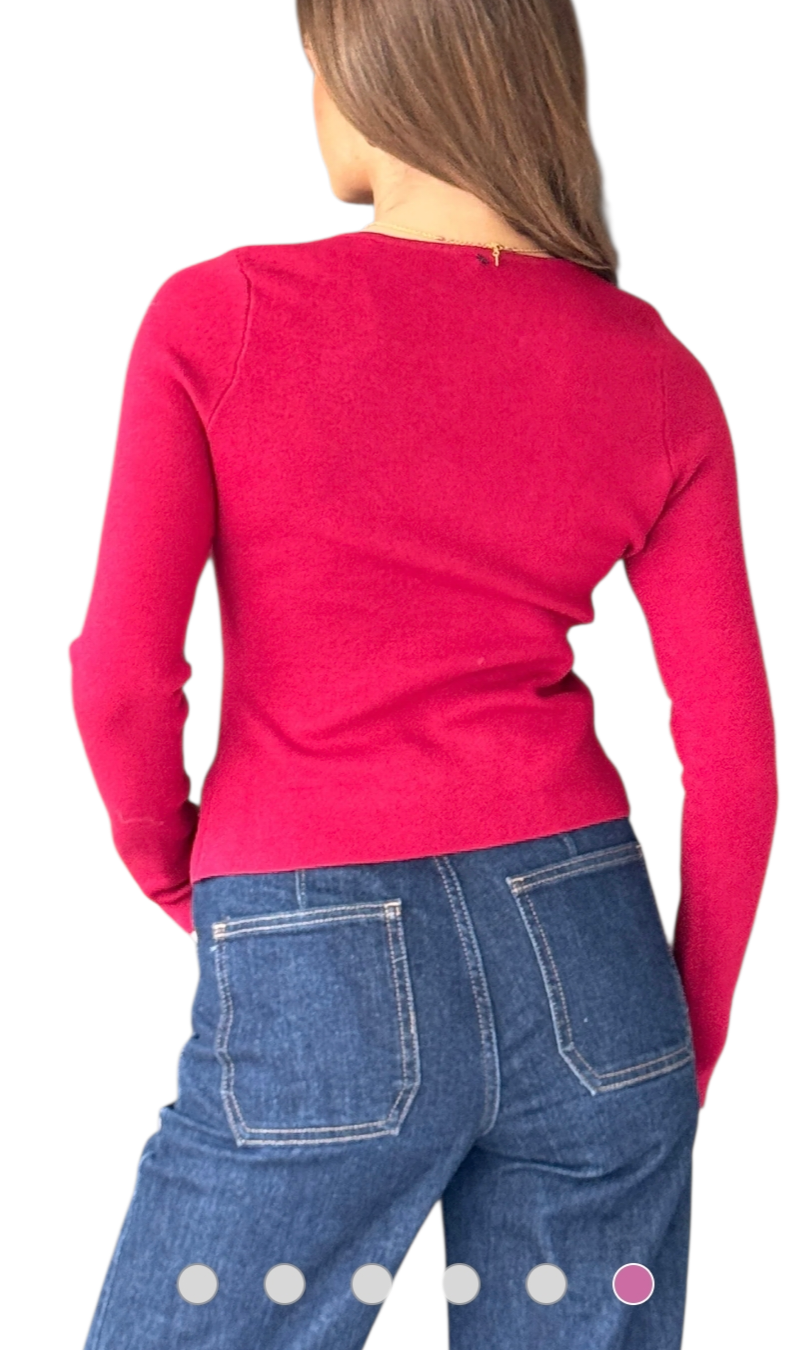 Long sleeved fine knit waistcoat in raspberry and chocolate