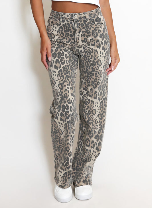 Leopard print straight leg stretch jean