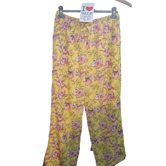 Yellow floral print wideleg trousers